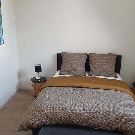 L'Aurore Doree, Duplex Renove - Parking Prive - Wifi Gratuit Apartment Saint-Quentin  Exterior foto
