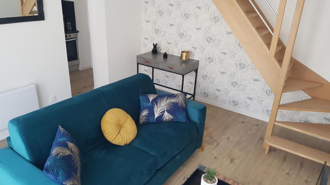 L'Aurore Doree, Duplex Renove - Parking Prive - Wifi Gratuit Apartment Saint-Quentin  Exterior foto